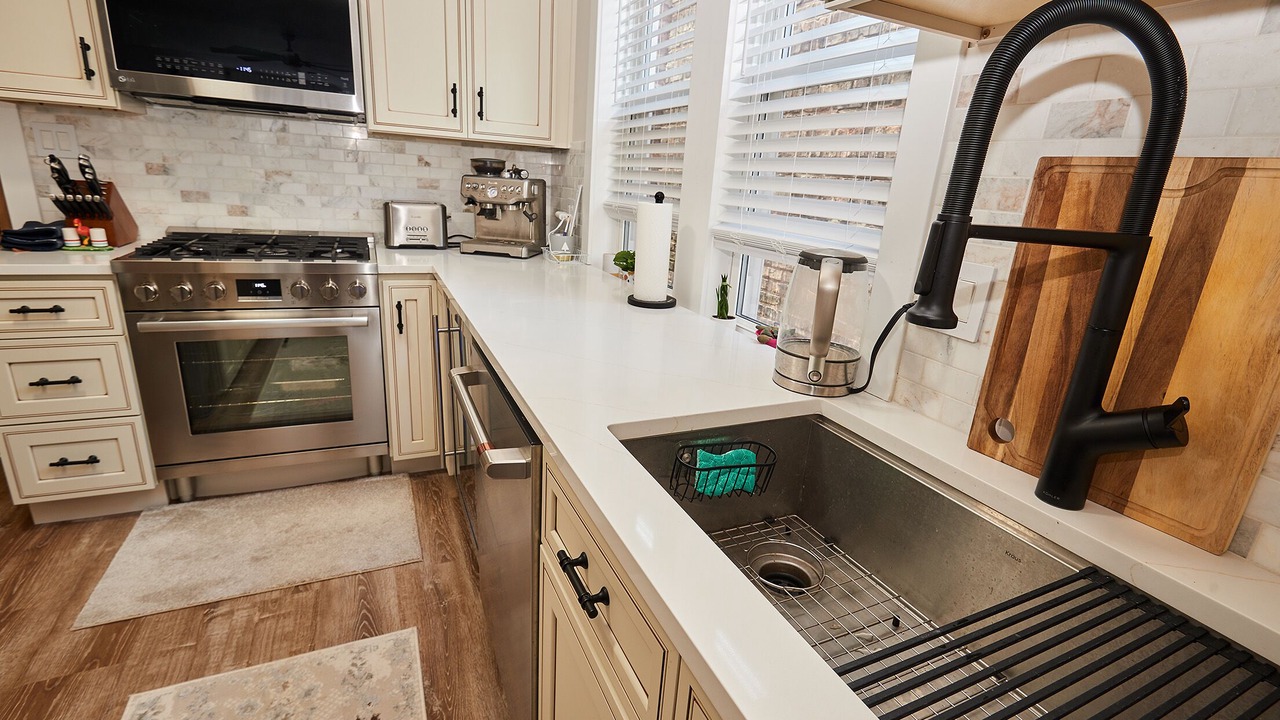 Photo of Kitchen in West Ridge