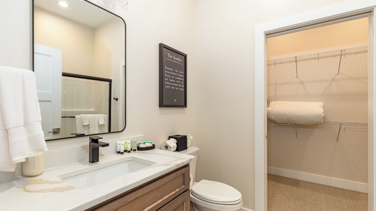 Photo of Bathroom in The Galena Territory