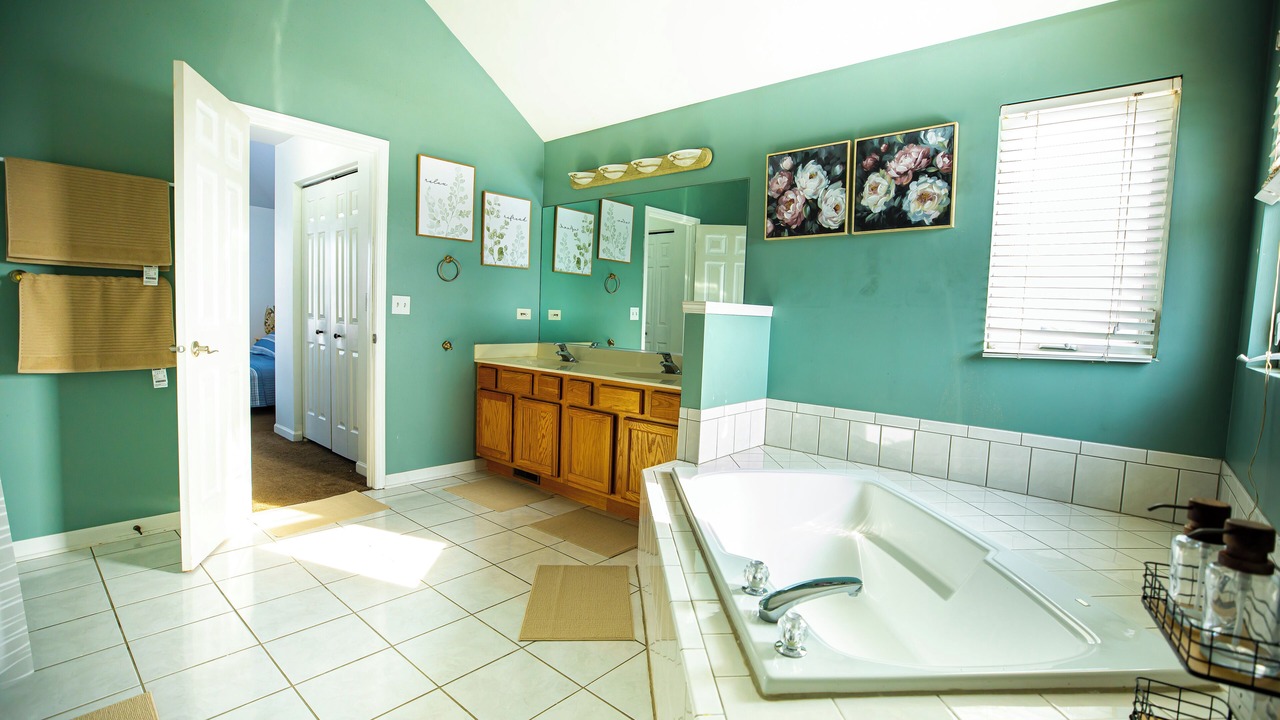 Photo of Bathroom in Fox Valley
