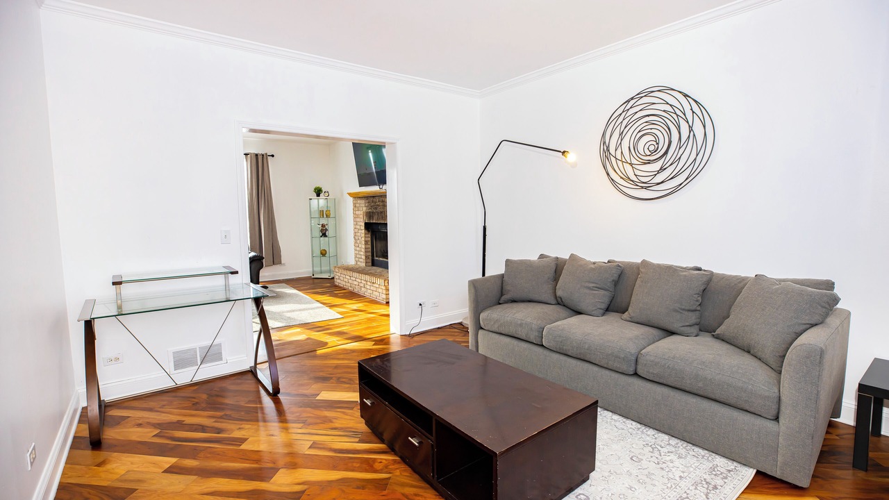 Photo of Livingroom in Fox Valley