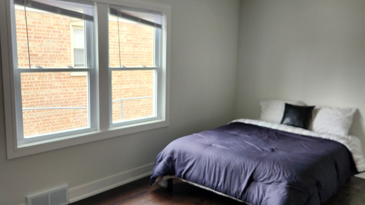 Photo of Bedroom in Calumet Heights
