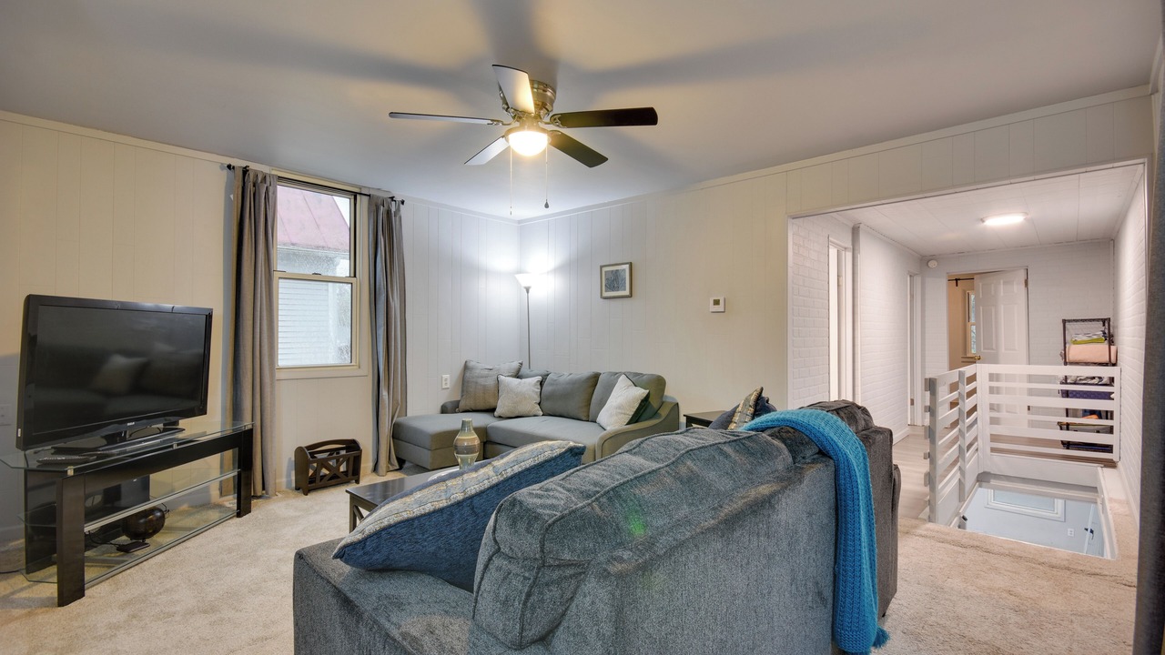 Photo of Bedroom in Quincy