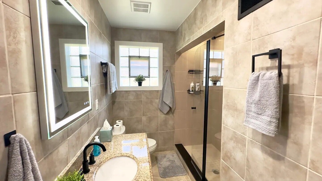Photo of Bathroom in Skokie