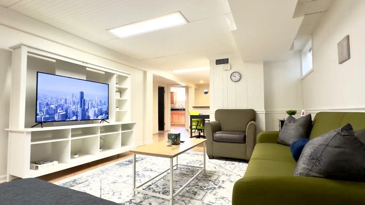 Photo of Livingroom in Skokie