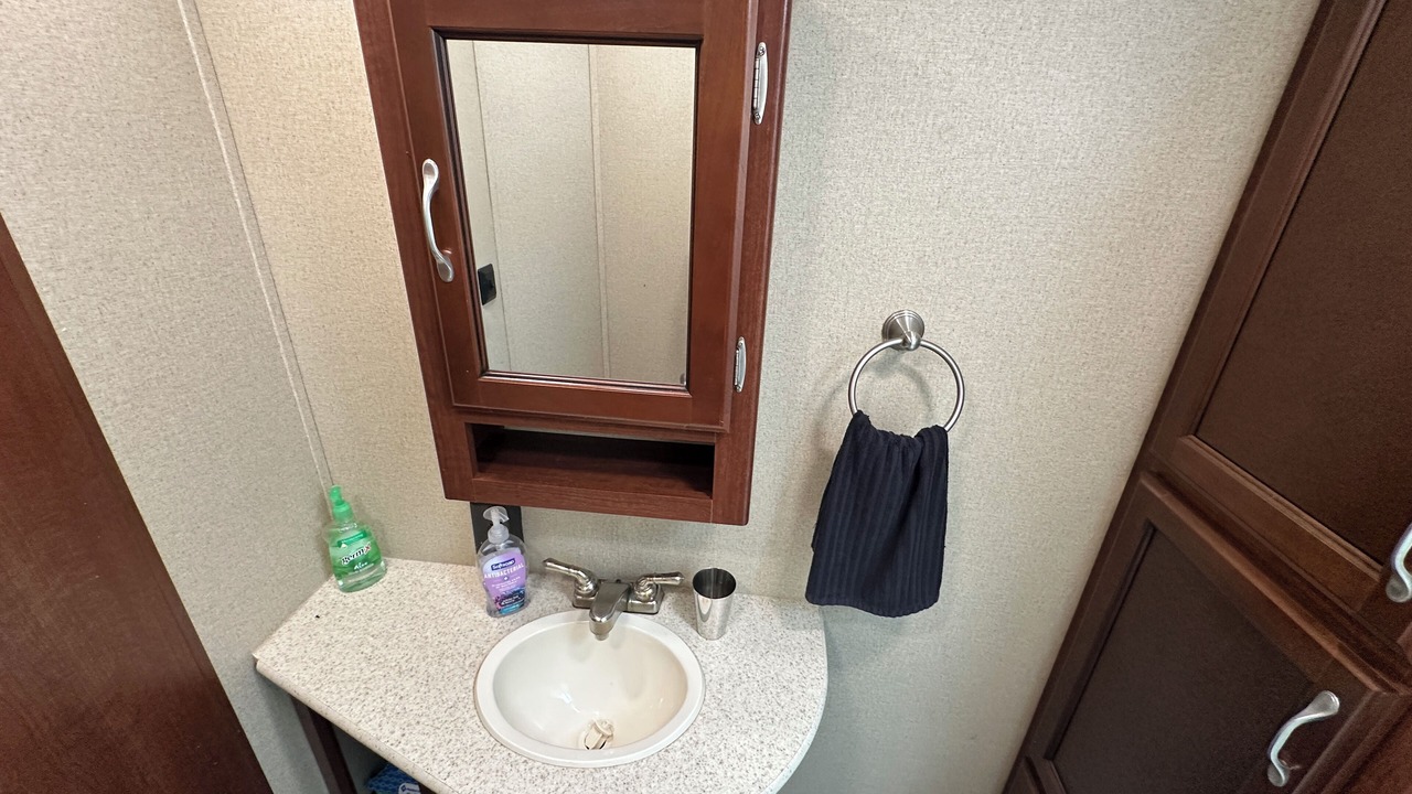 Photo of Bathroom in Lawndale