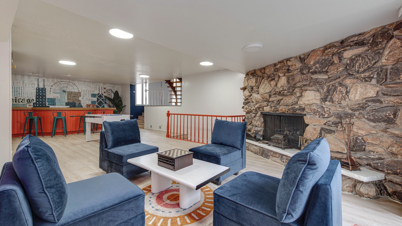 Photo of Livingroom in Highland Park