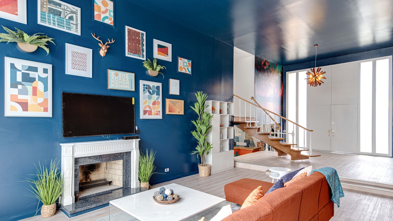 Photo of Livingroom in Highland Park