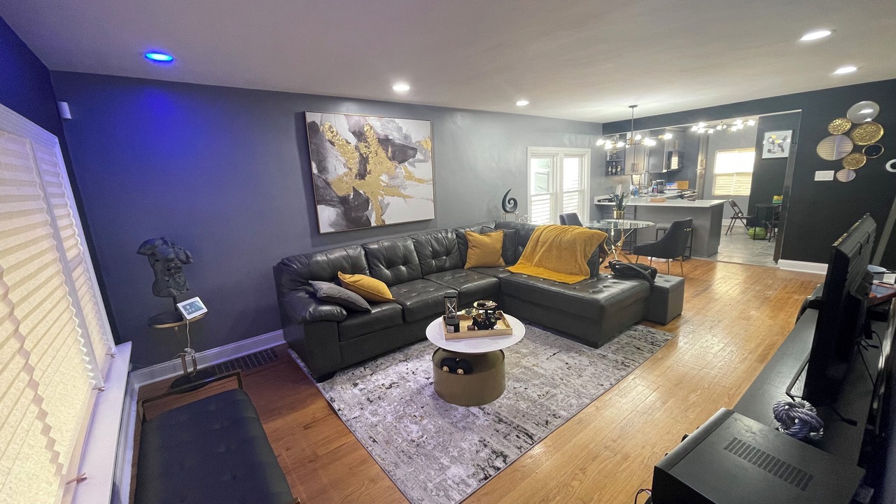 Photo of Livingroom in West Pullman