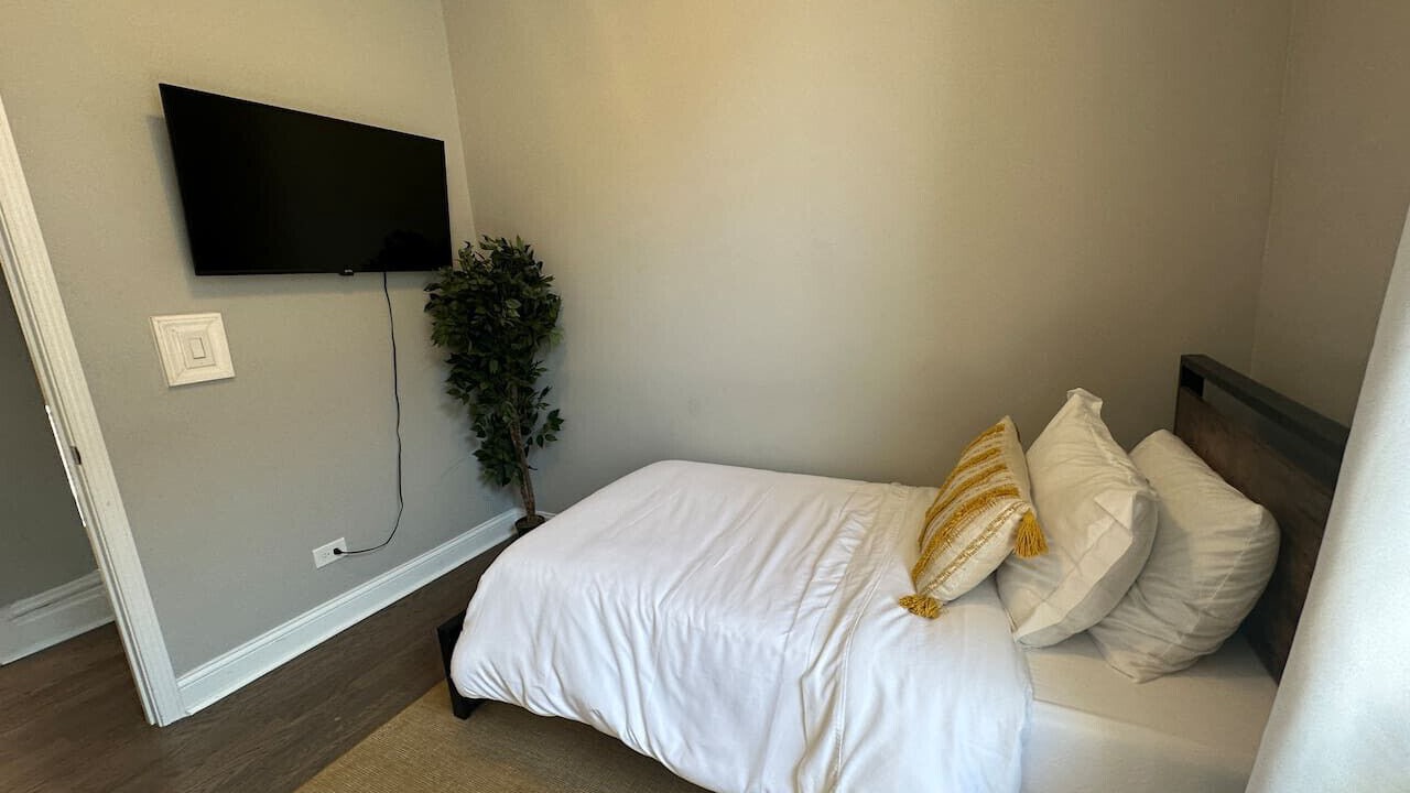 Photo of Bedroom in South Shore