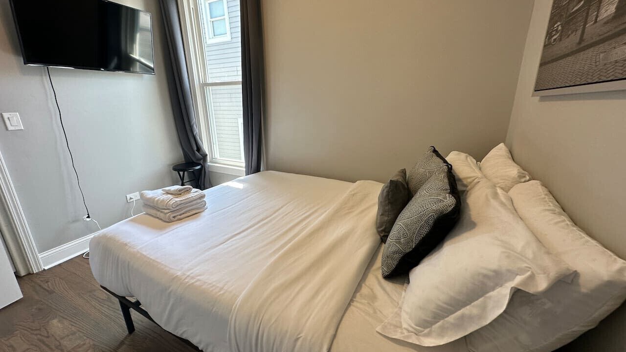 Photo of Bedroom in South Shore