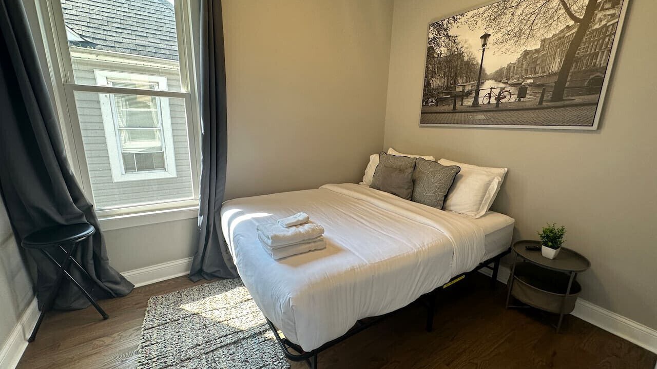 Photo of Bedroom in South Shore