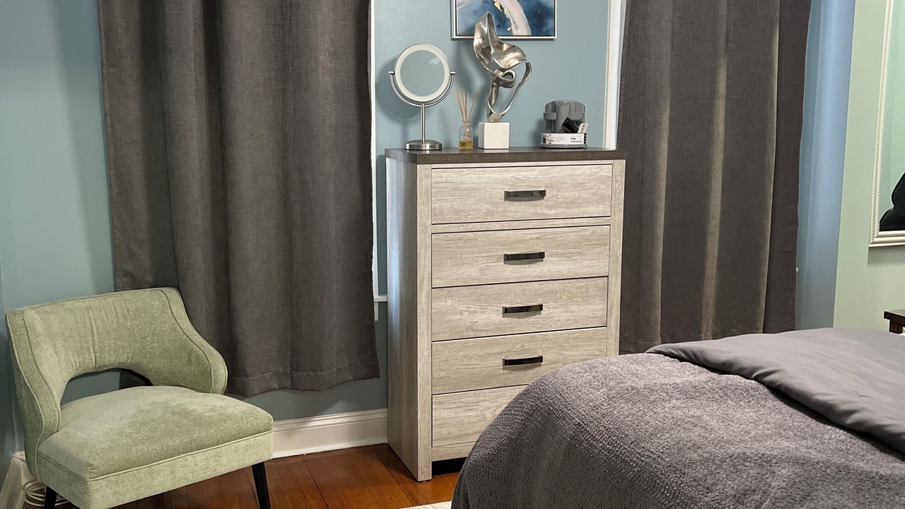 Photo of Bedroom in West Town