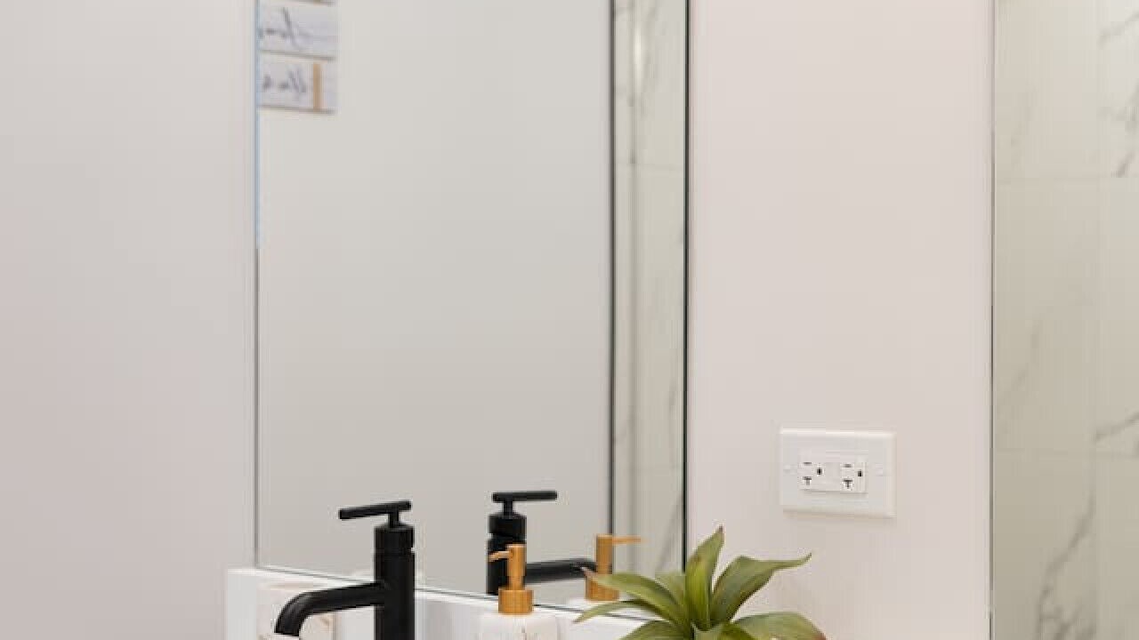 Photo of Bathroom in Bronzeville