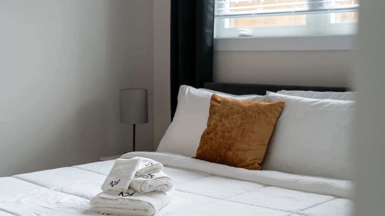 Photo of Bedroom in Bronzeville