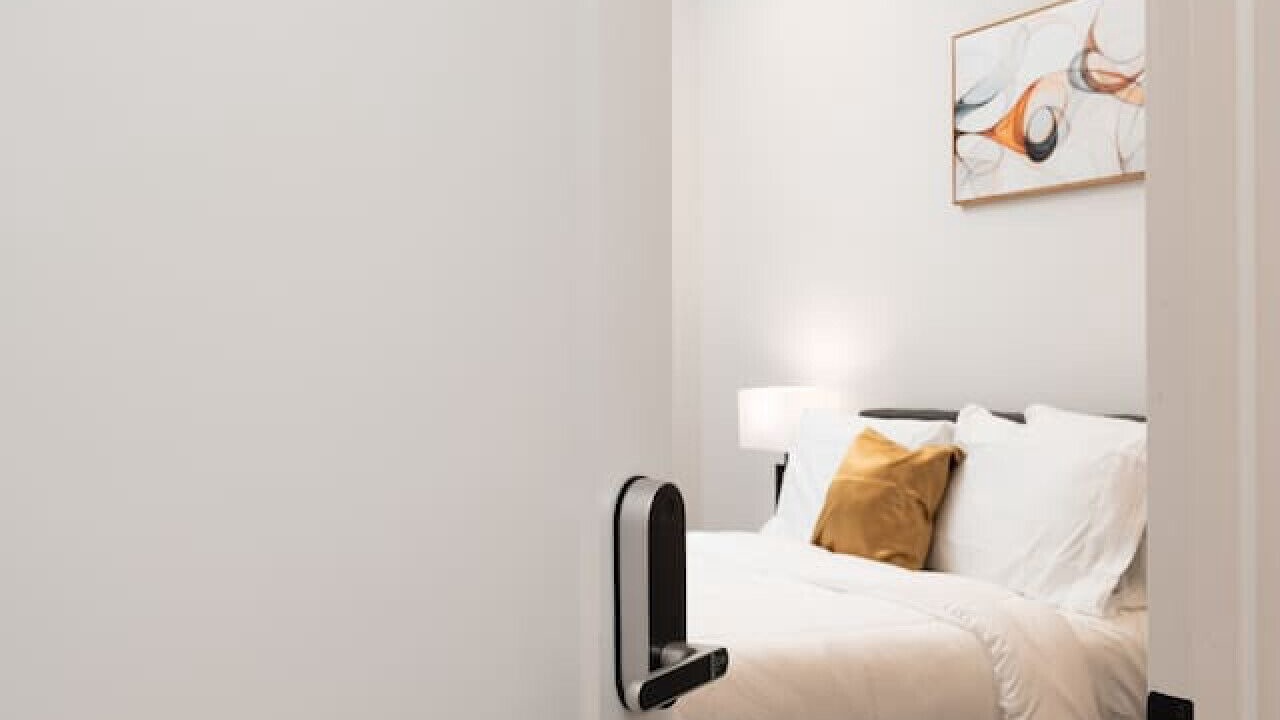 Photo of Bedroom in Bronzeville