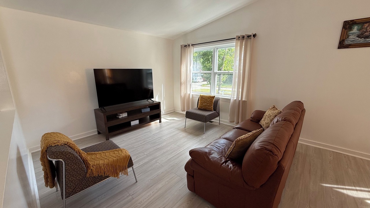 Photo of Livingroom in Waukegan