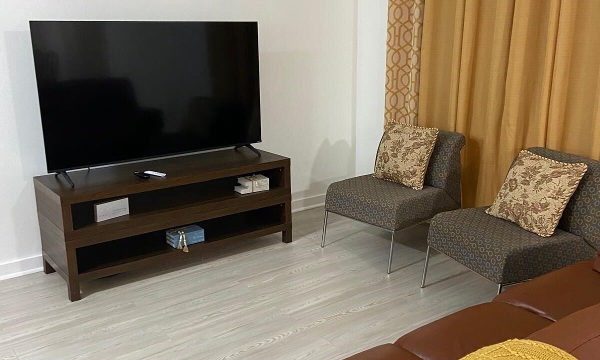 Photo of Livingroom in Waukegan