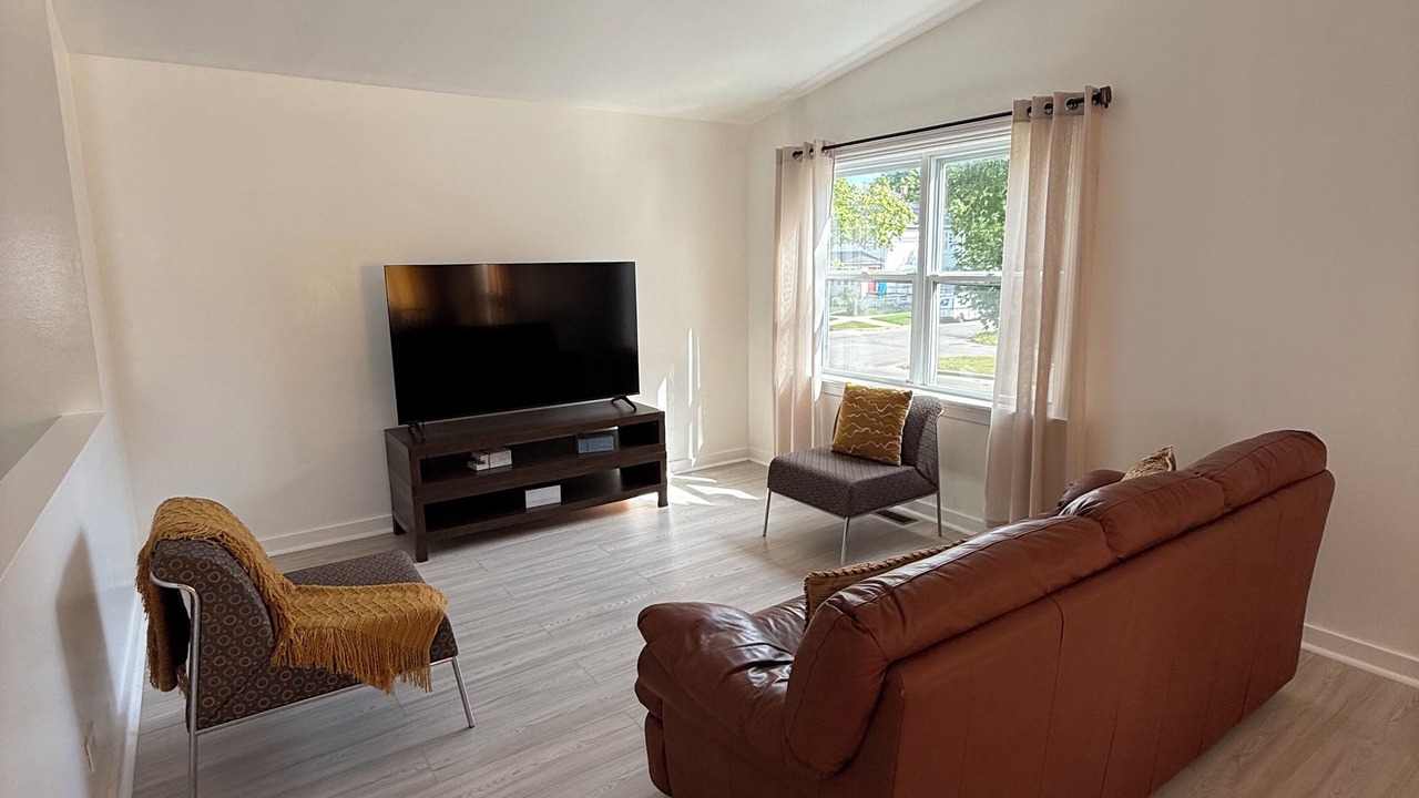 Photo of Livingroom in Waukegan