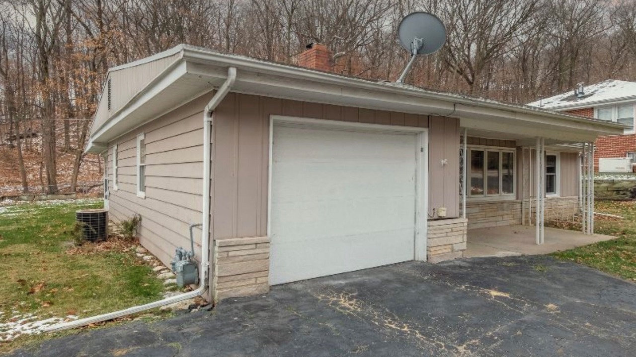 Photo of Outdoor in Peoria Heights