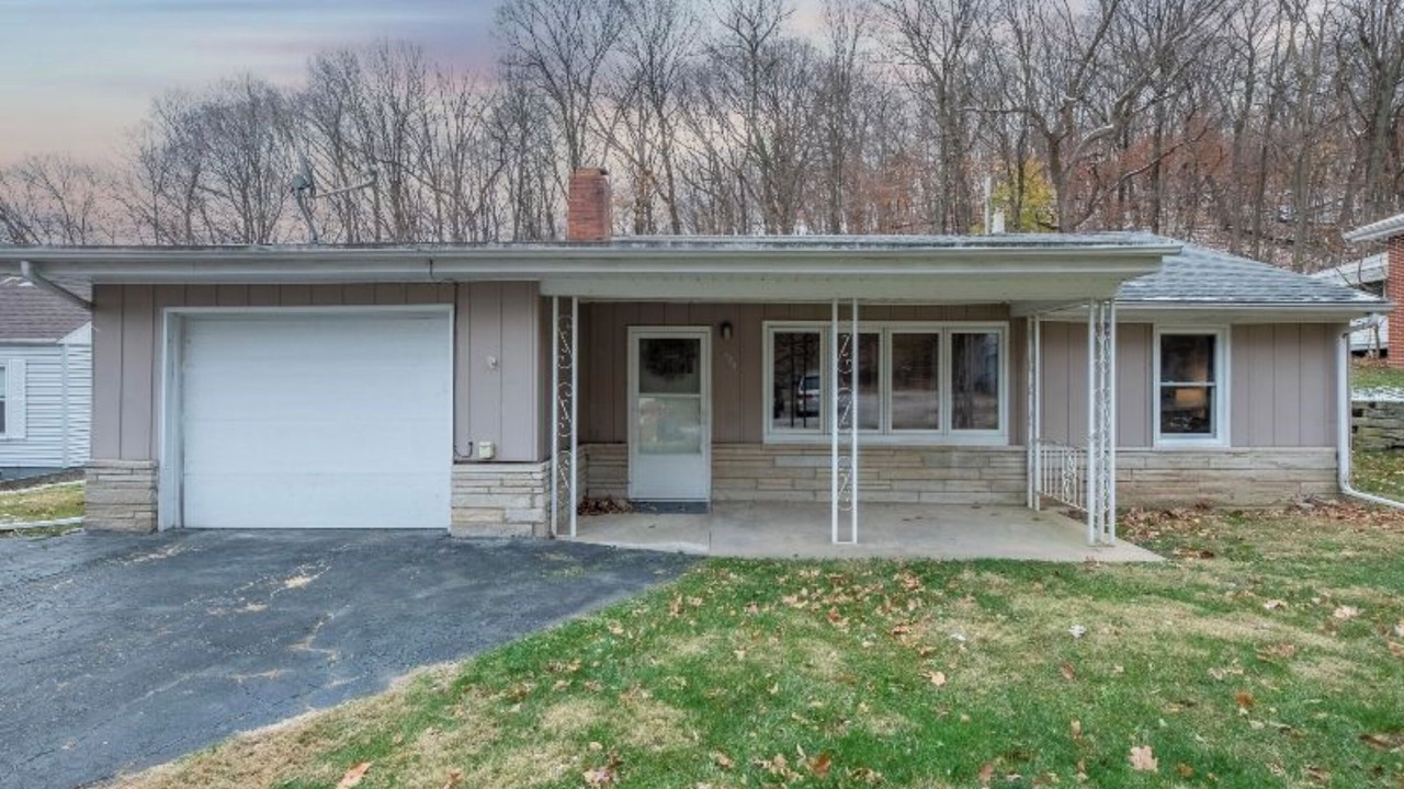 Photo of Outdoor in Peoria Heights