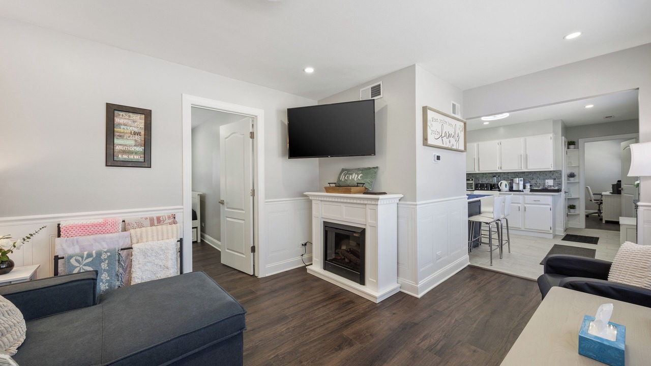 Photo of Livingroom in Tinley Park