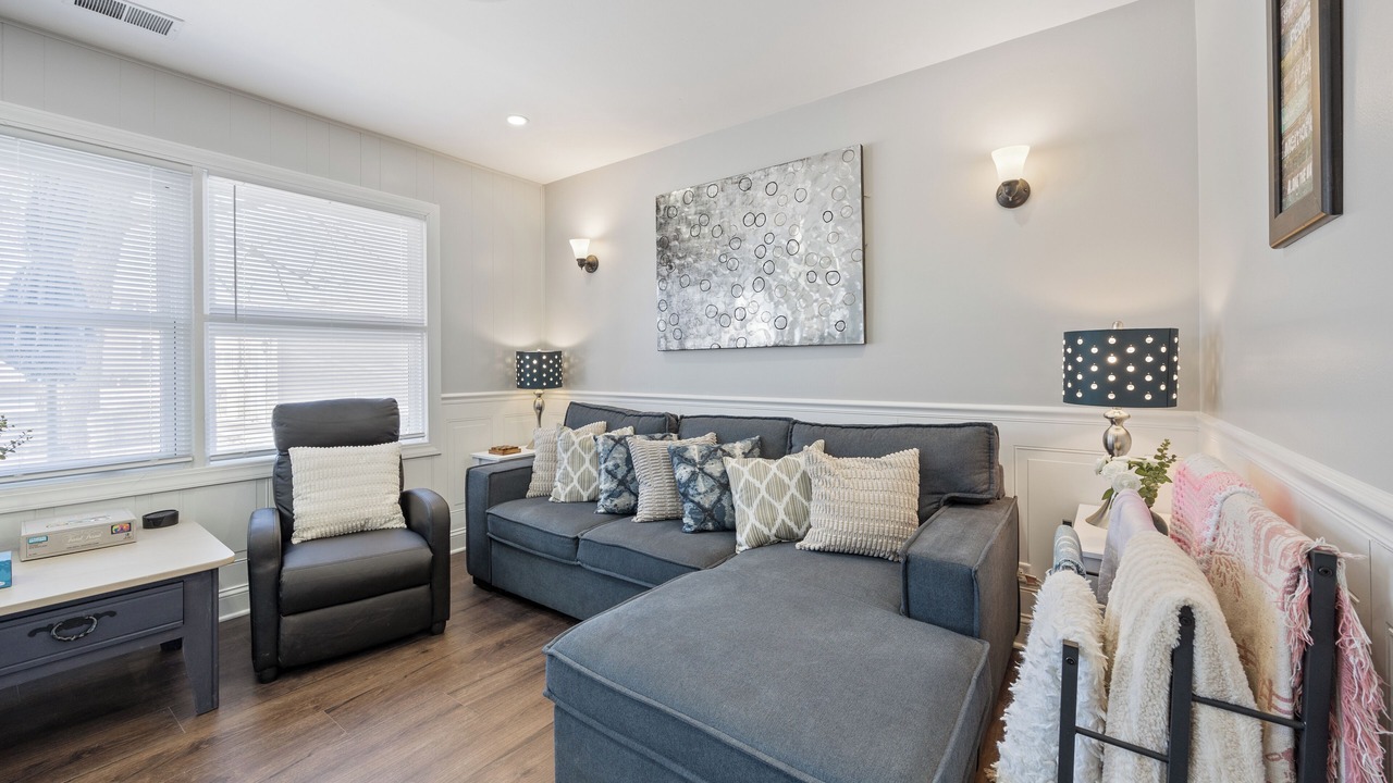 Photo of Livingroom in Tinley Park
