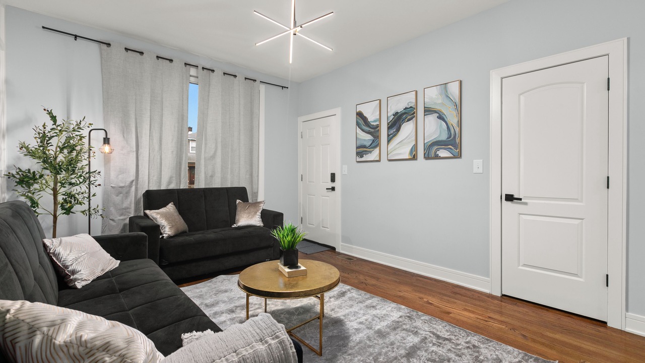Photo of Livingroom in Chicago