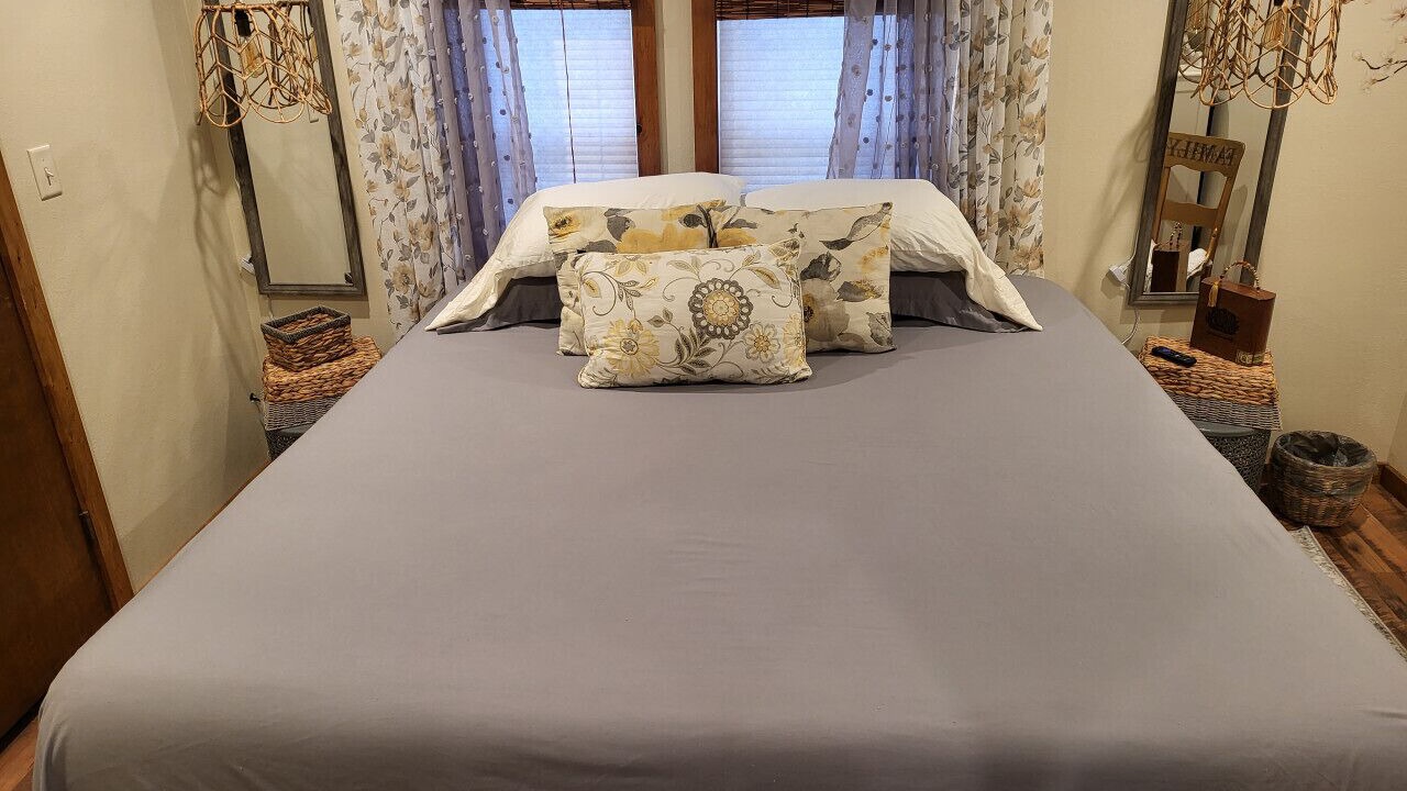 Photo of Bedroom in Mattoon