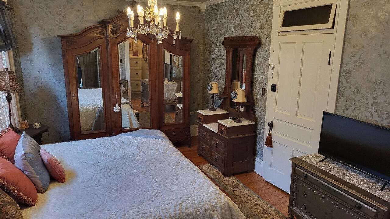 Photo of Bedroom in Decatur