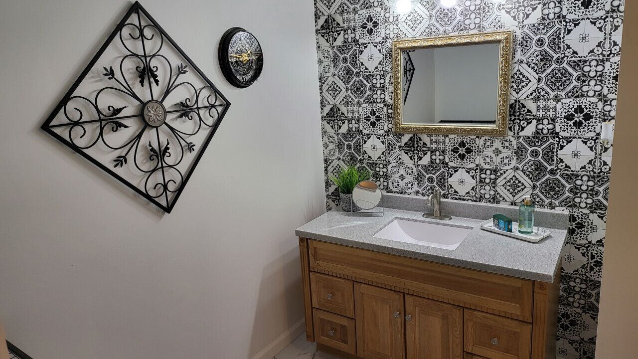Photo of Bathroom in Shelbyville