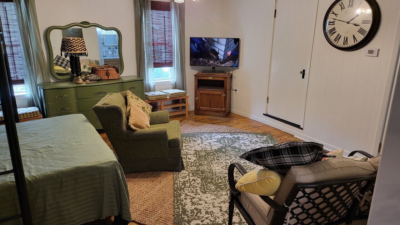 Photo of Bedroom in Shelbyville