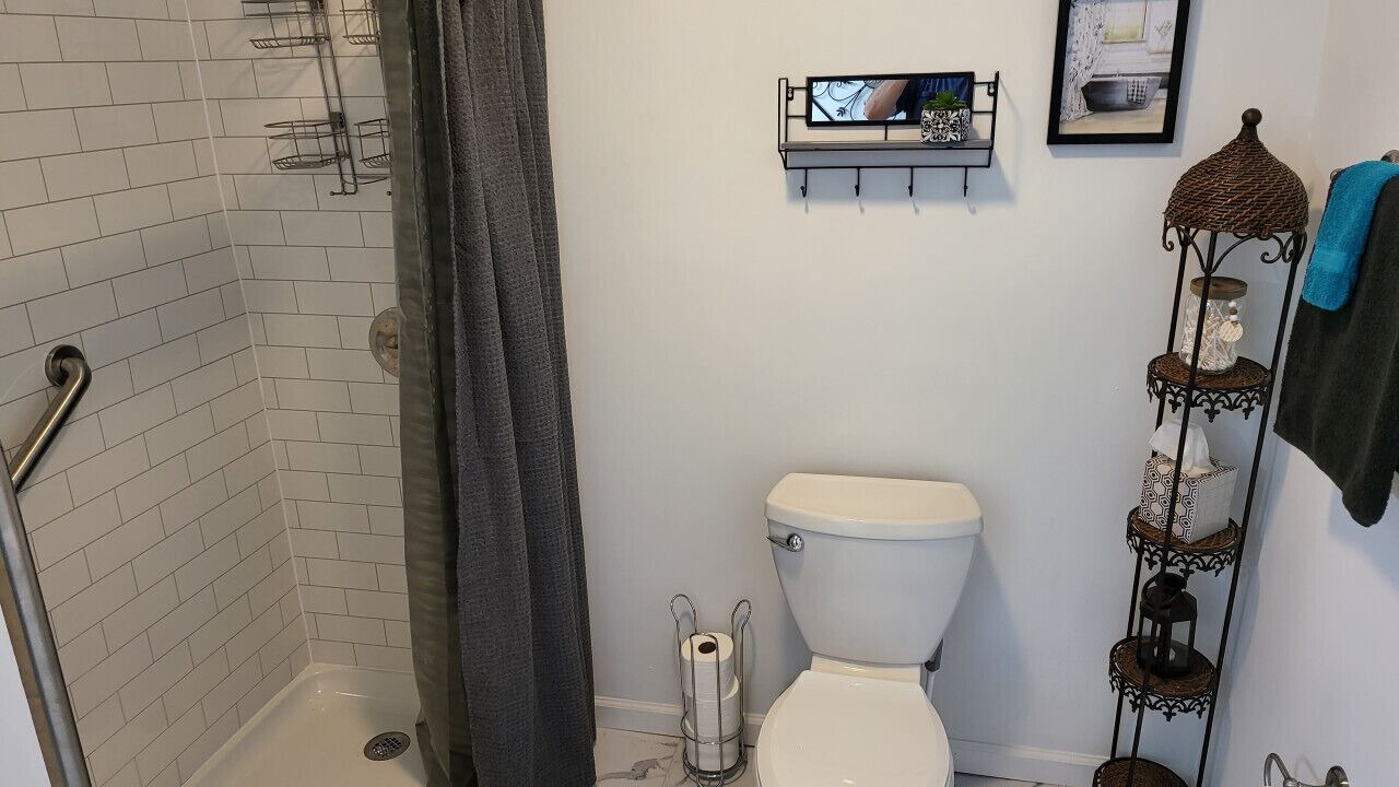 Photo of Bathroom in Shelbyville