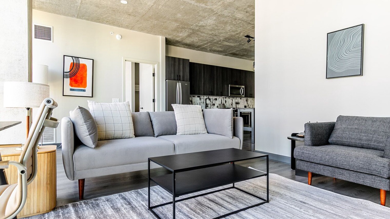 Photo of Livingroom in Near West Side