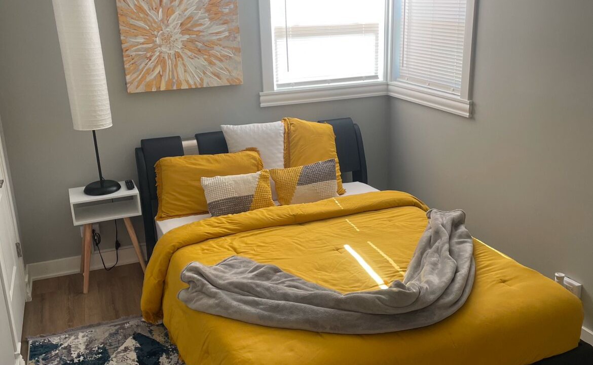 Photo of Bedroom in Chicago Heights