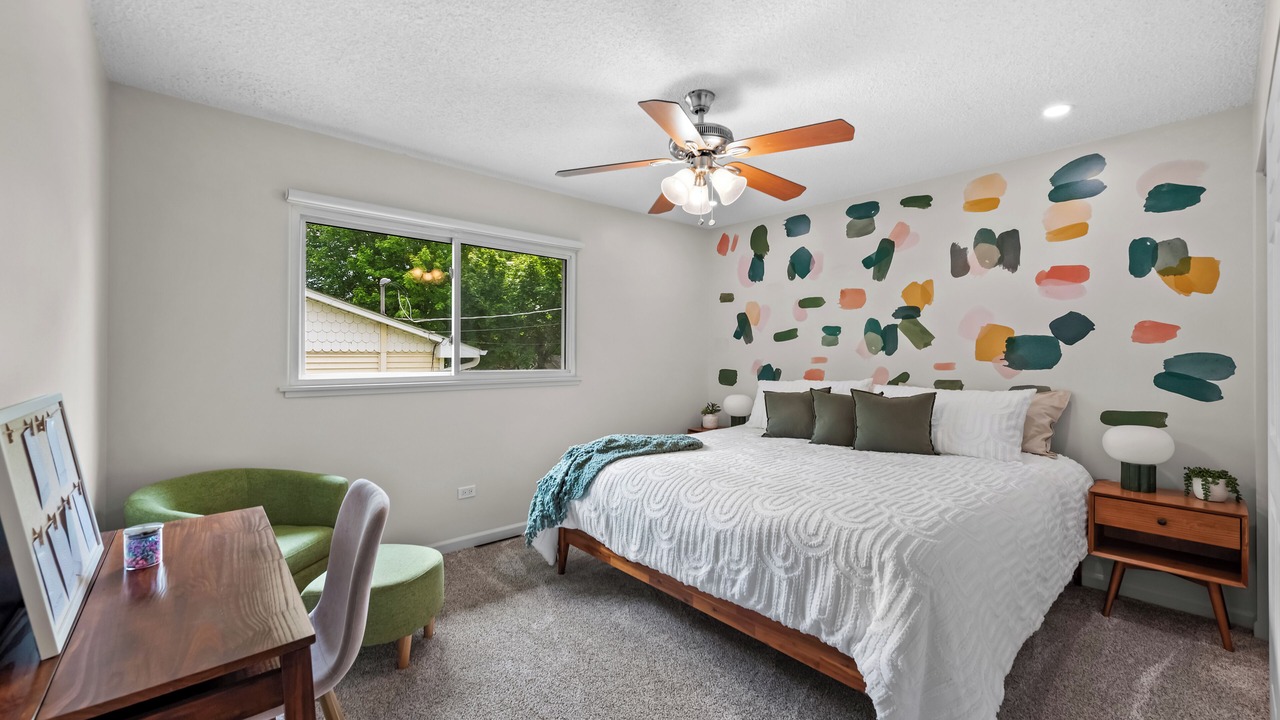 Photo of Bedroom in Algonquin