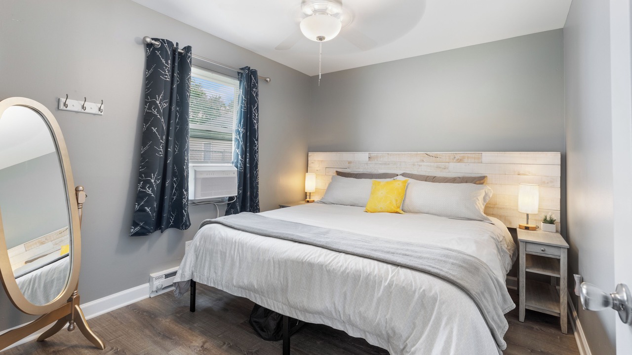 Photo of Bedroom in St. Charles
