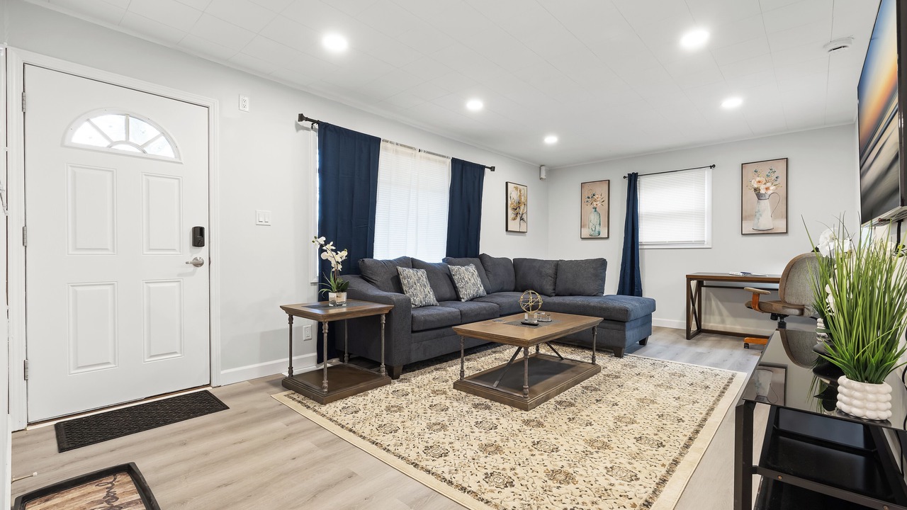 Photo of Livingroom in Waukegan