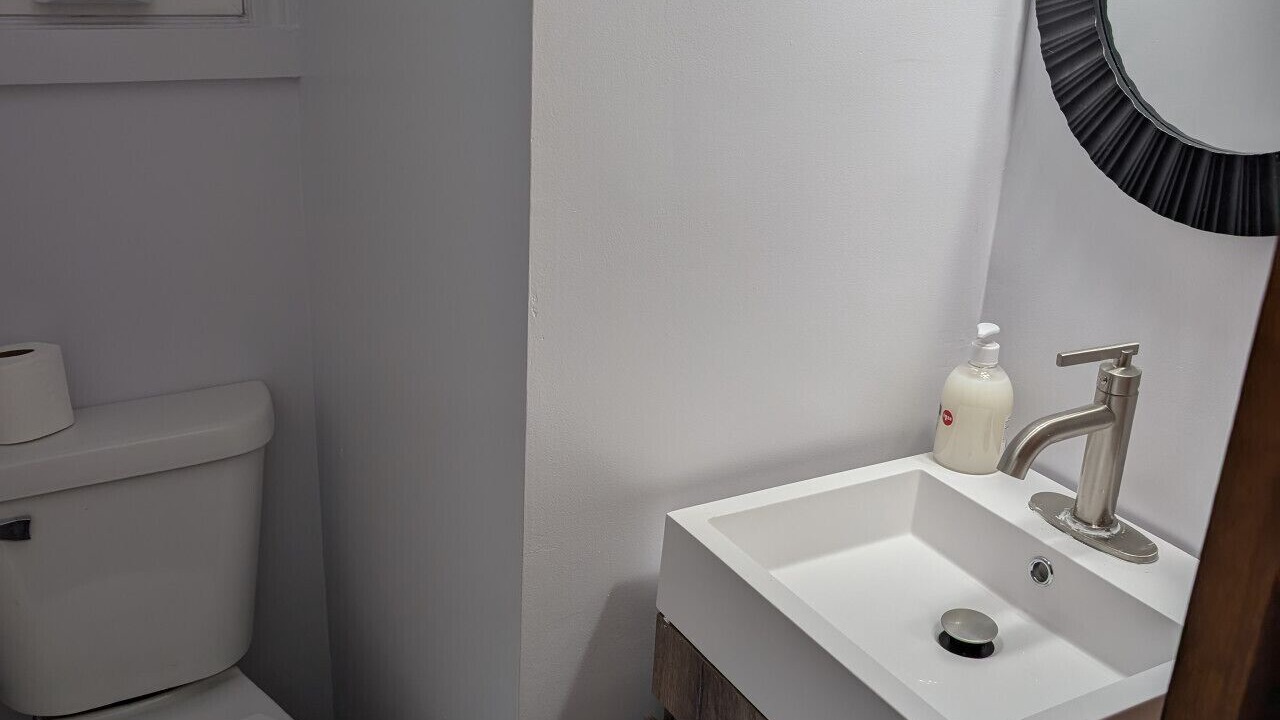 Photo of Bathroom in Kasbeer