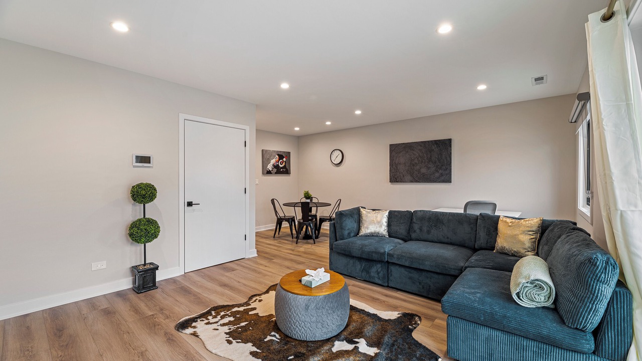 Photo of Livingroom in West Ridge