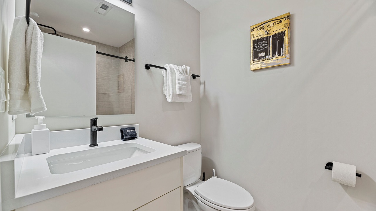 Photo of Bathroom in West Ridge