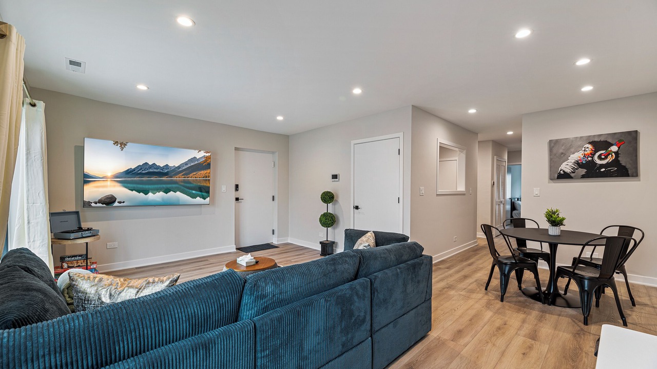 Photo of Livingroom in West Ridge