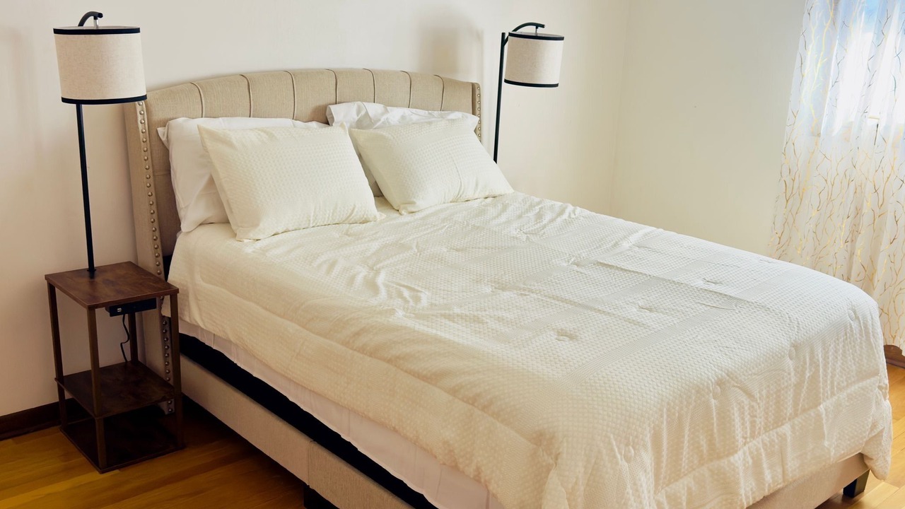 Photo of Bedroom in Addison