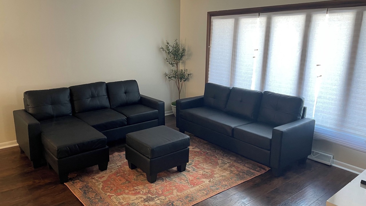 Photo of Livingroom in Addison