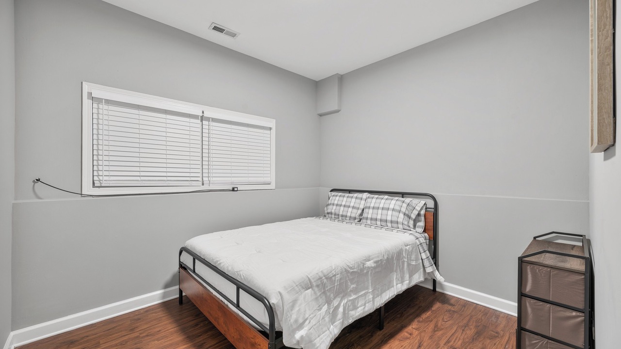 Photo of Bedroom in West Town