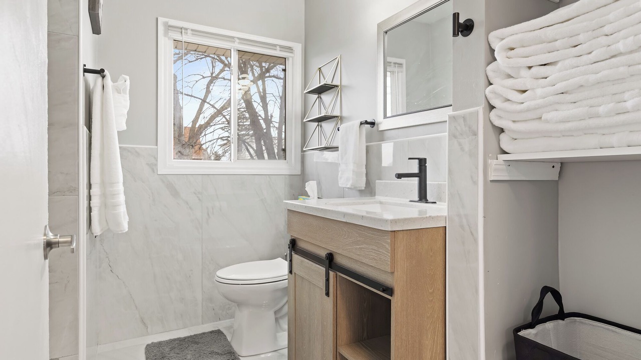 Photo of Bathroom in Waukegan