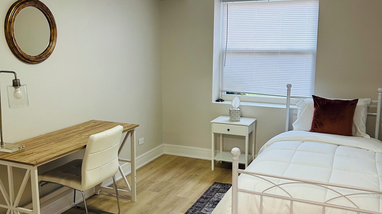 Photo of Bedroom in Woodlawn