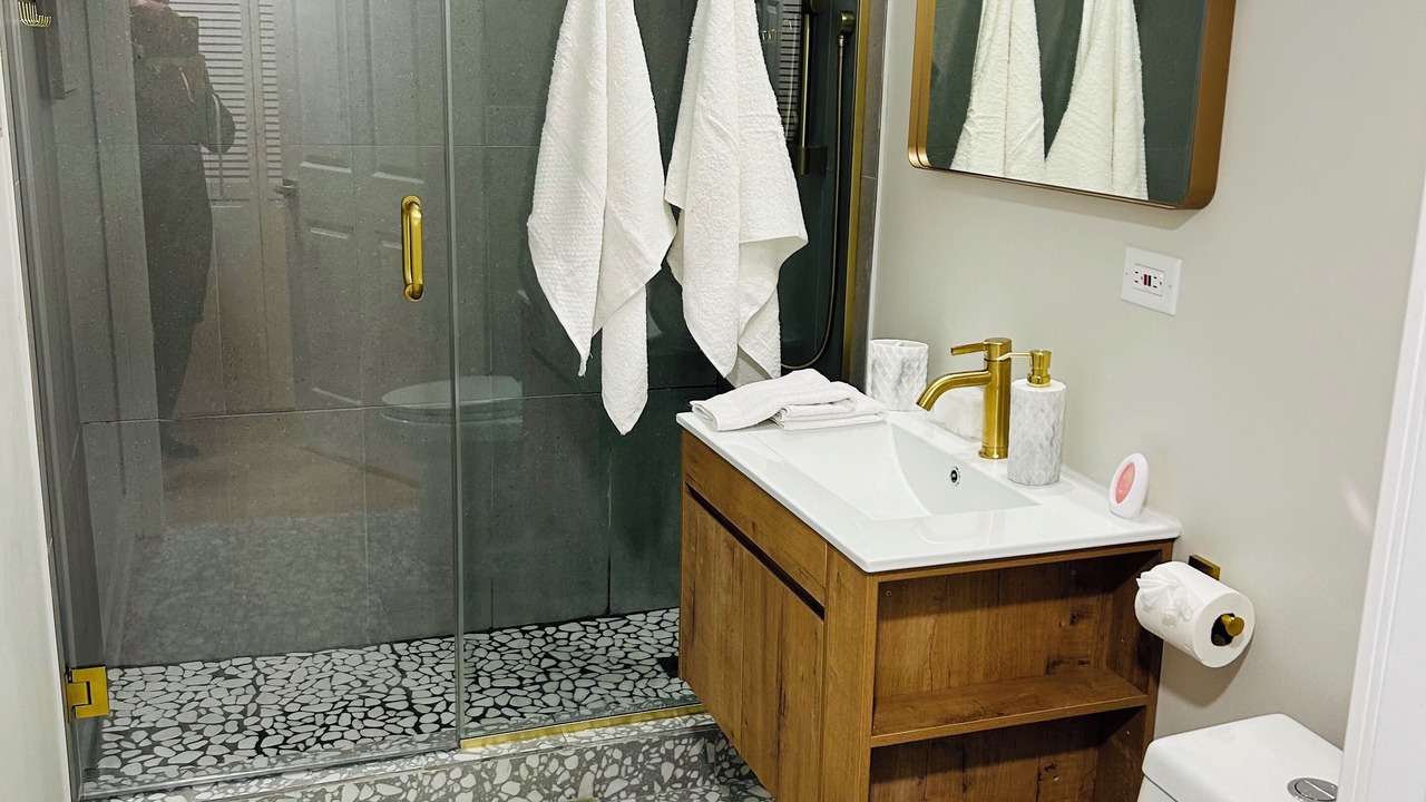 Photo of Bathroom in Woodlawn