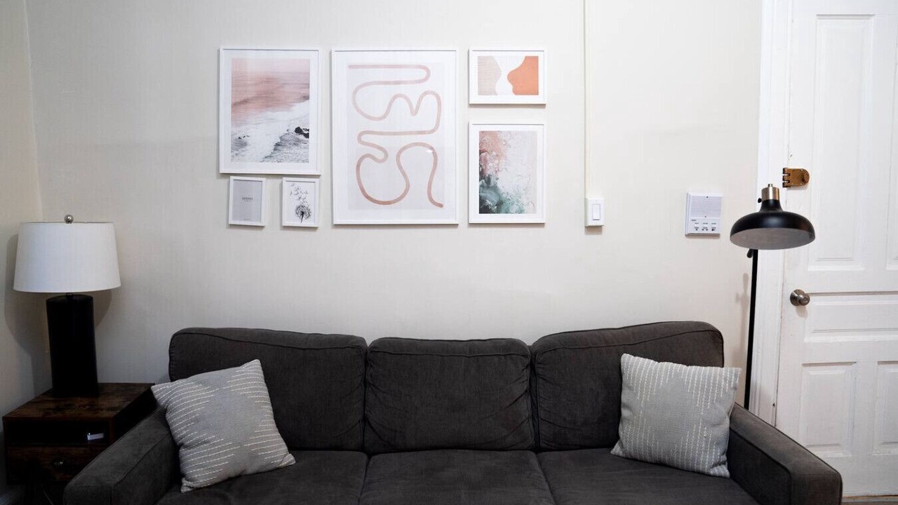 Photo of Livingroom in Lincoln Park