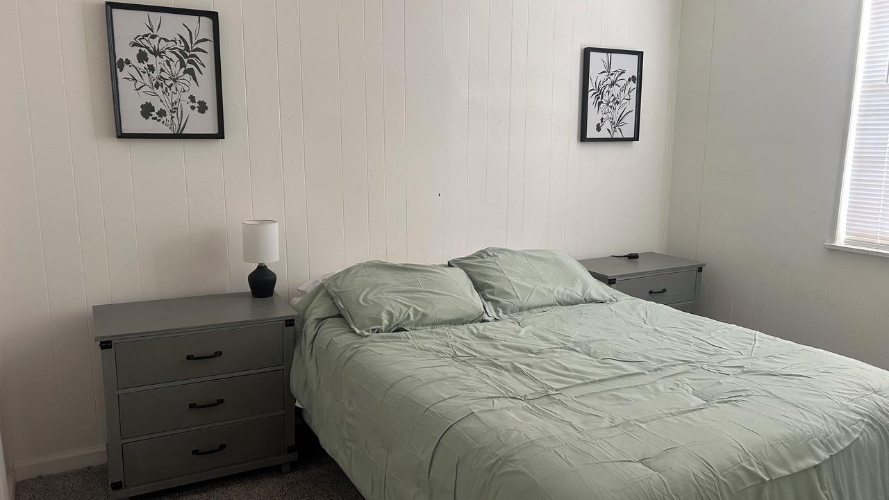 Photo of Bedroom in Belleville