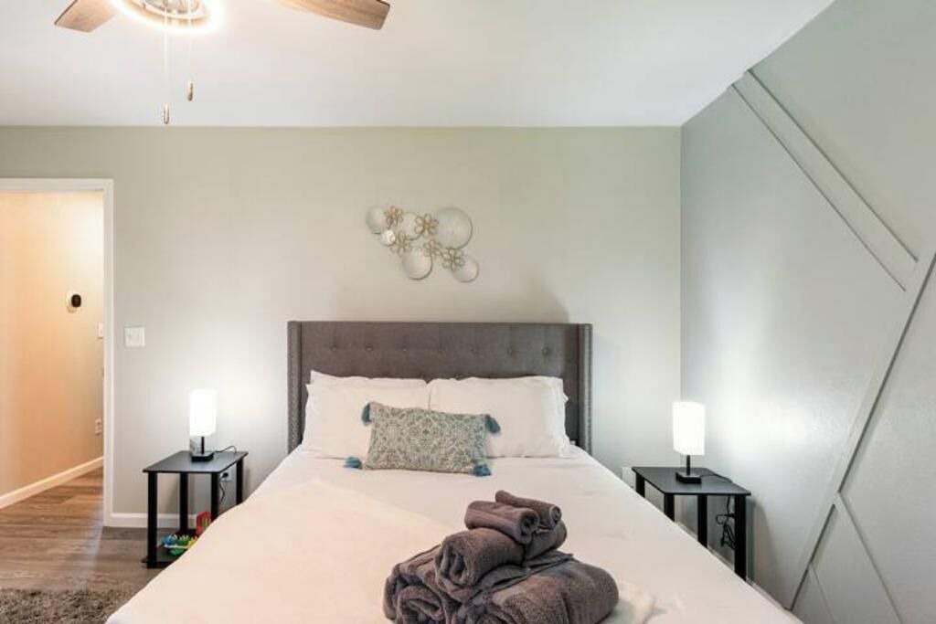 Photo of Bedroom in Belleville
